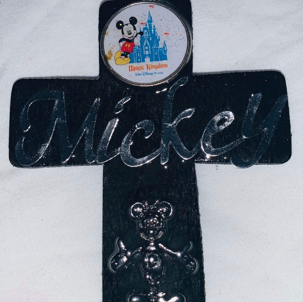 Small crosses